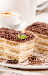 Торт Черемушки Тирамису бисквитный с кофейной пропиткой 700 г